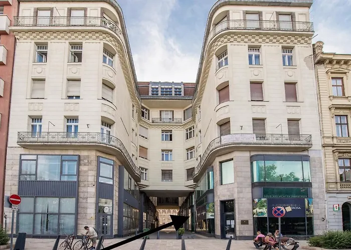 Spirit Nádor Ter Apartment